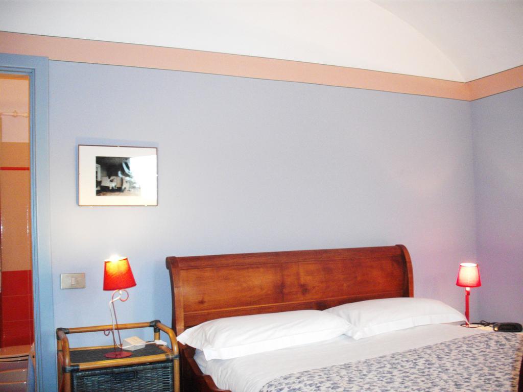 Il Glicine Bed and Breakfast Zimone Exteriör bild