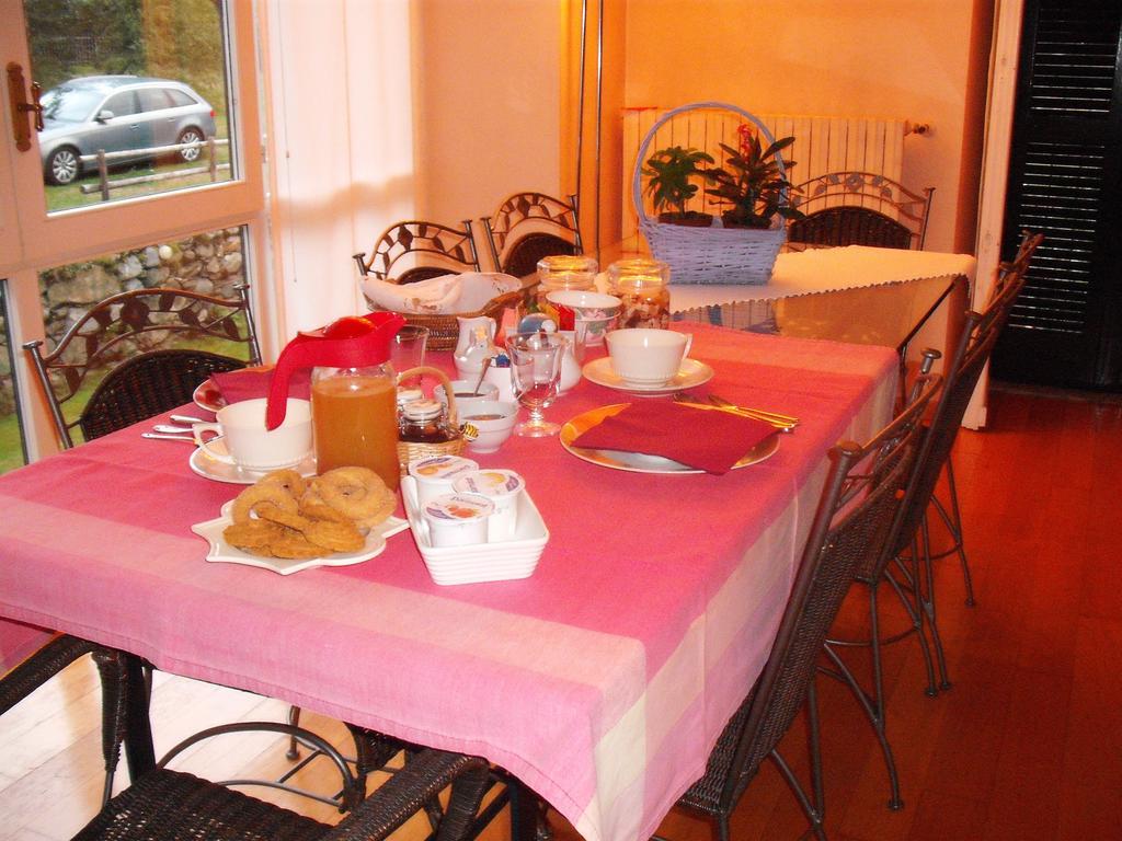 Il Glicine Bed and Breakfast Zimone Exteriör bild